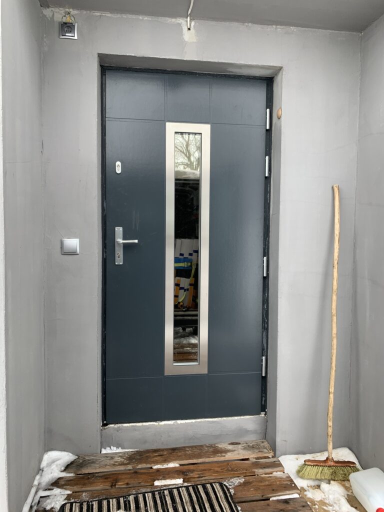 drzwi wejściowe